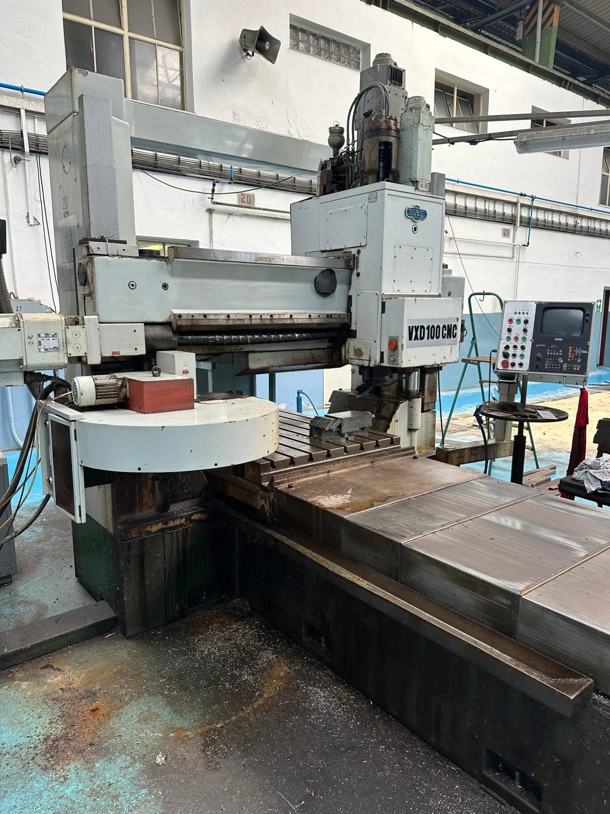 CNC frézka VXD 100